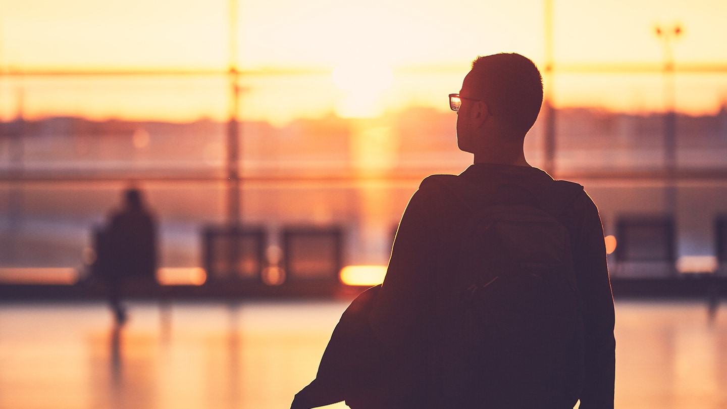  Must-Have Travel Accessories for Business Travelers